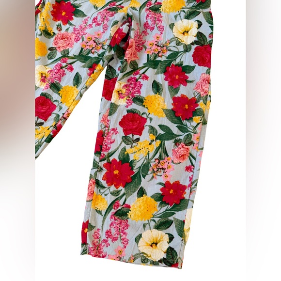 Old Navy MultiFloral Tie-Shoulder Cropped Twist-Front Jumpsuit Linen Blend - Picture 13 of 16